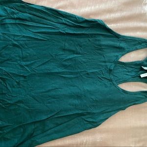 set of 2 green and white tank tops